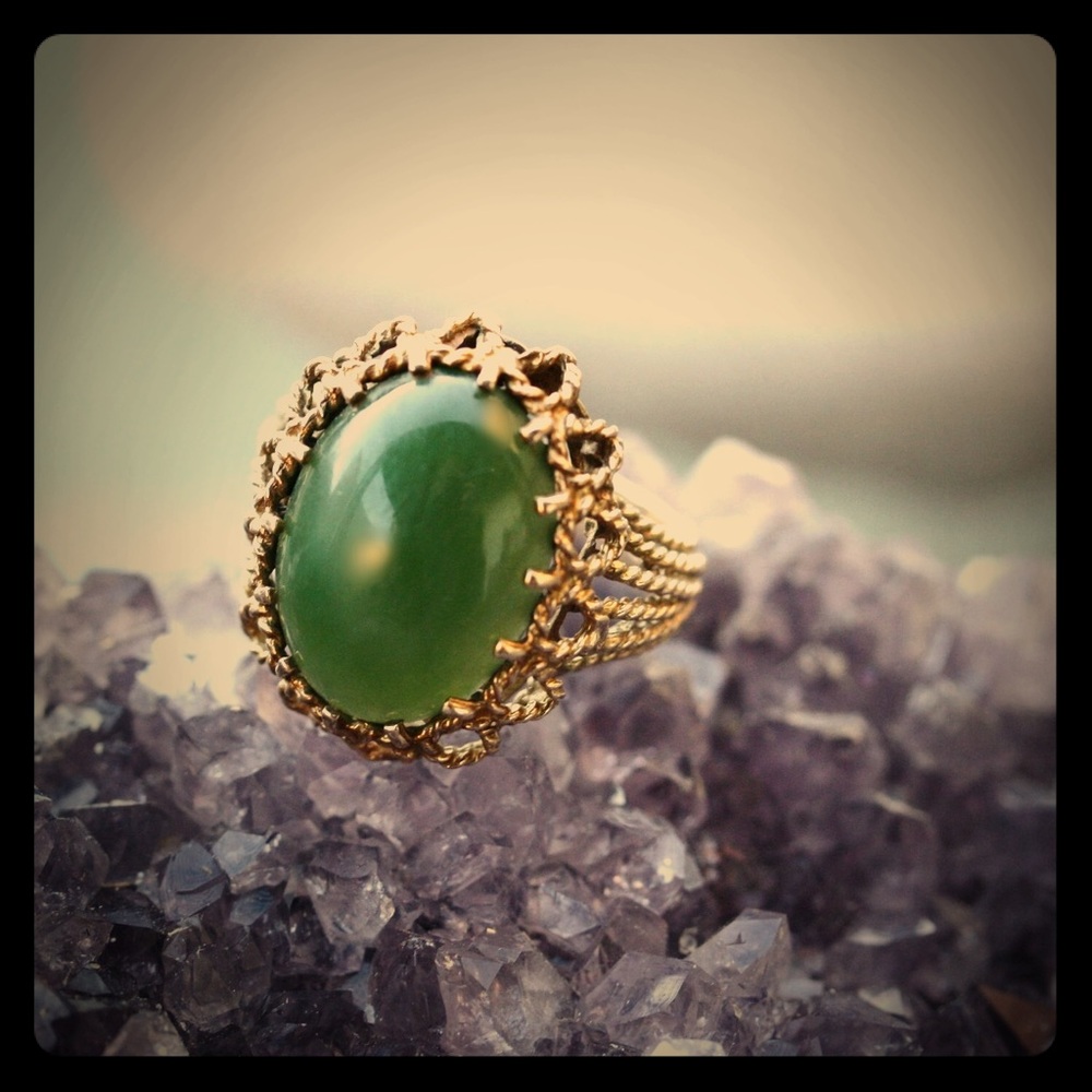 Vintage Green Jade & 10k Yellow Ring